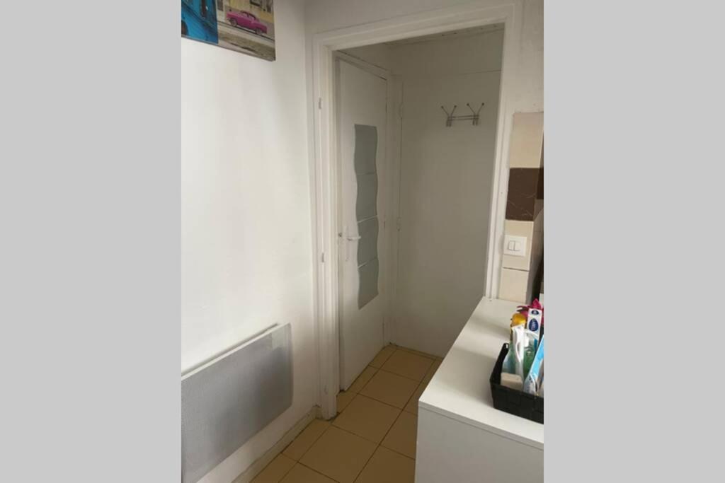 Apartment Studio Mansarde Gare De Et Place Liberte *